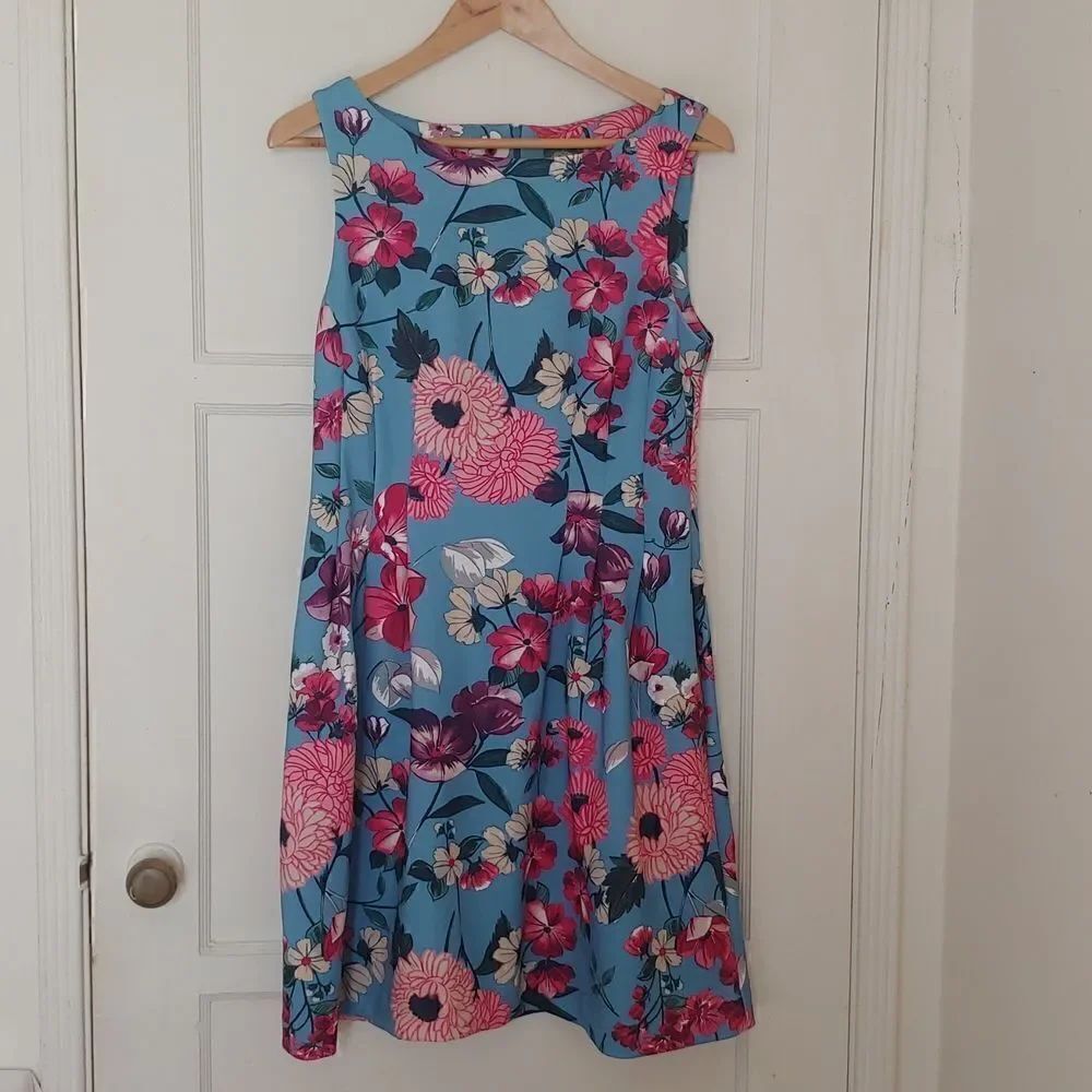Vince Camuto Sleeveless Printed Floral Mini Dress Size 12
